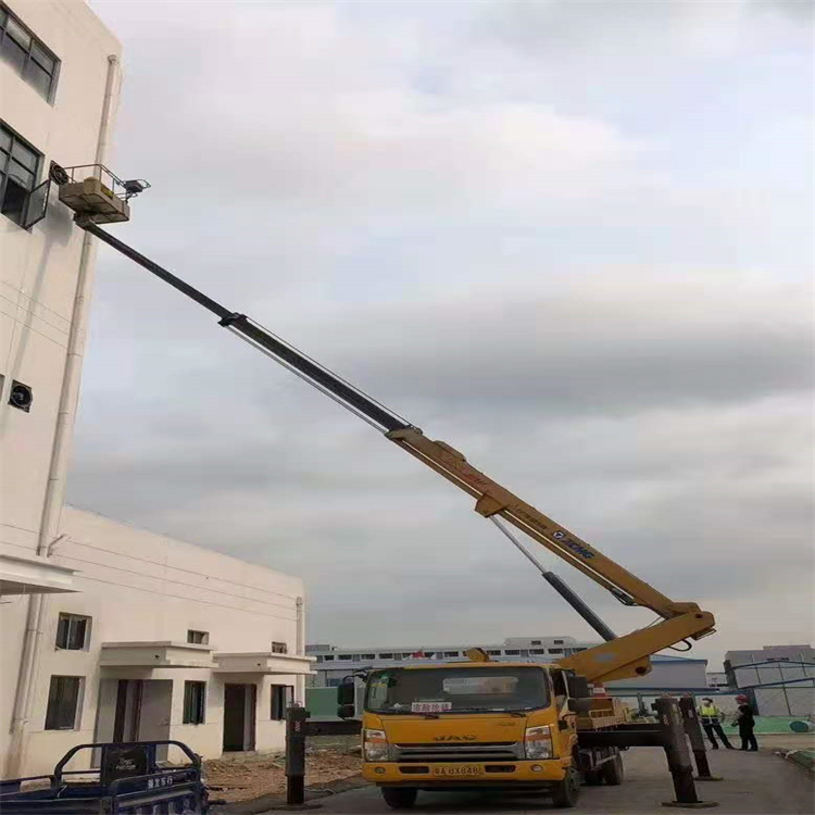 寻乌县附近高空车出租|市政施工/设备安装专用|随叫随到|亿立达设备租赁